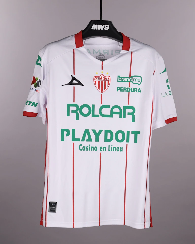 Johan Rojas Necaxa shirt