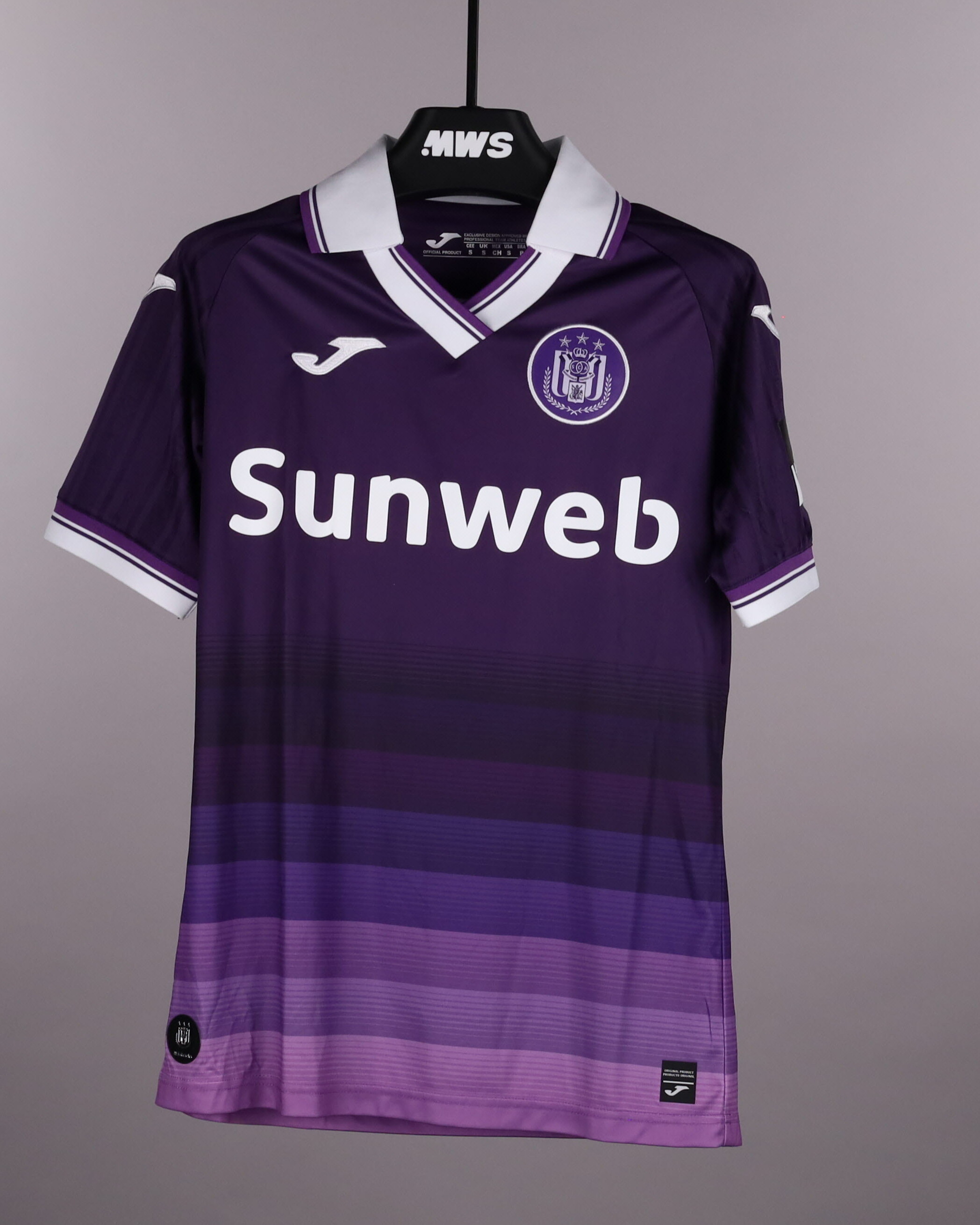 Yari Verschaeren RSC Anderlecht shirt