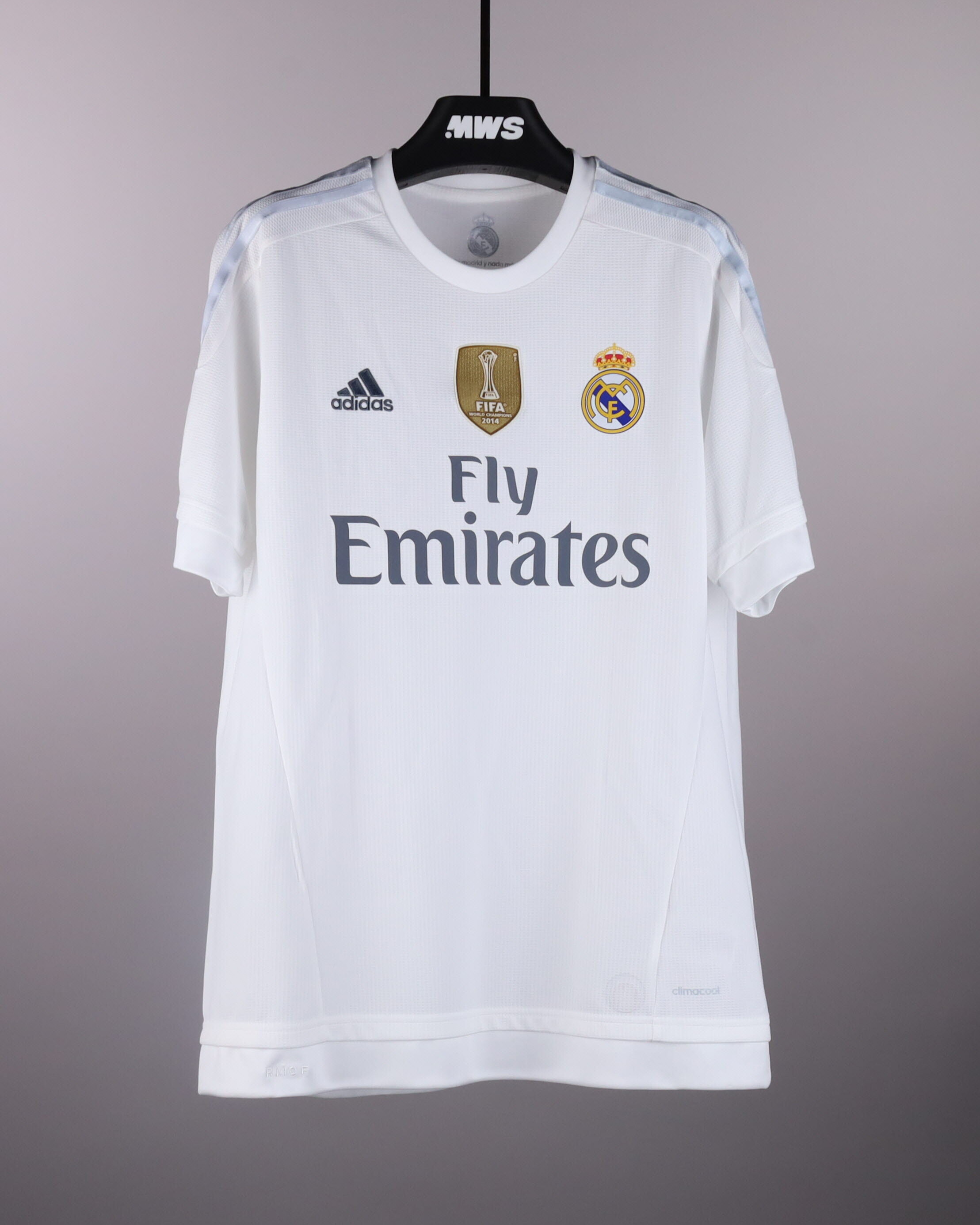 Raphaël Varane I UCL 15/16 | MatchWornShirt
