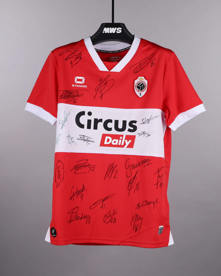 Squad Signed Shirt - 1