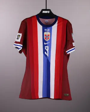 来自Norway的Erling Haaland球衣