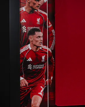 Limited Edition Framed Florian Wirtz Shirt - 5