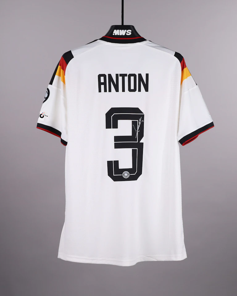 来自Germany的Waldemar Anton球衣