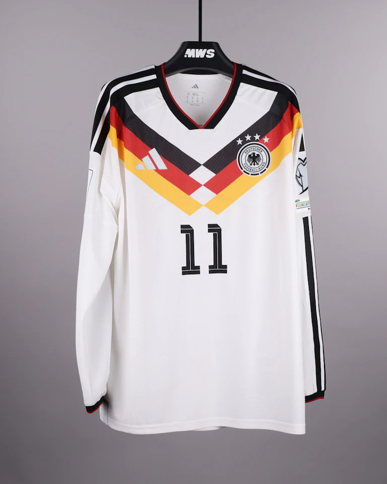 来自Germany的Nick Woltemade 球衣