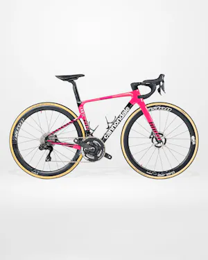 EF Education-Easypost | MatchWornShirt