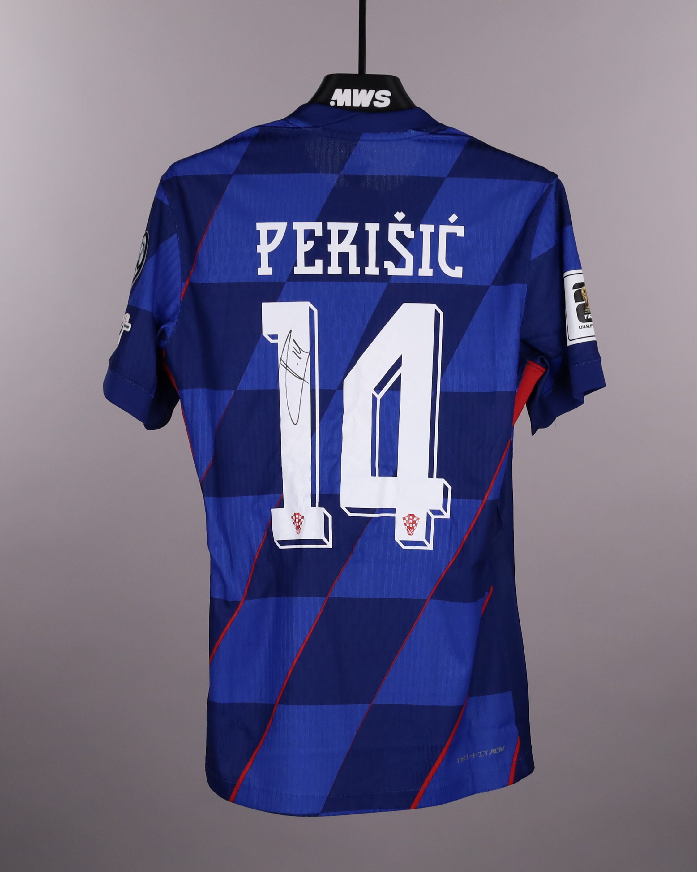 Ivan Perišić | Montenegro - Croatia | MatchWornShirt