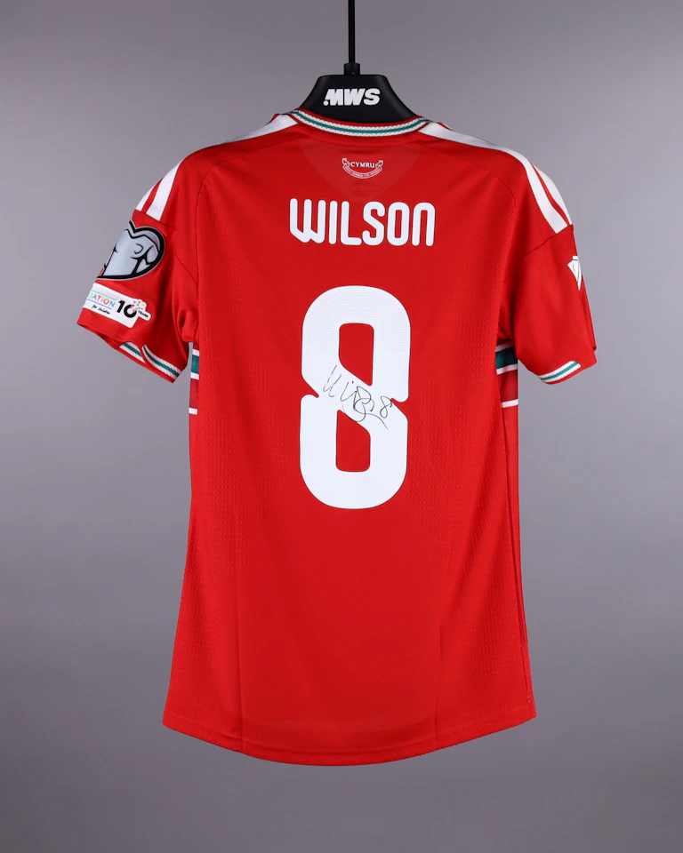 来自Wales的Harry Wilson球衣
