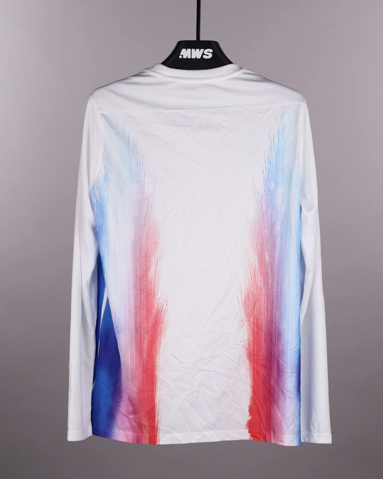 Gonçalo Ramos Paris Saint-Germain shirt