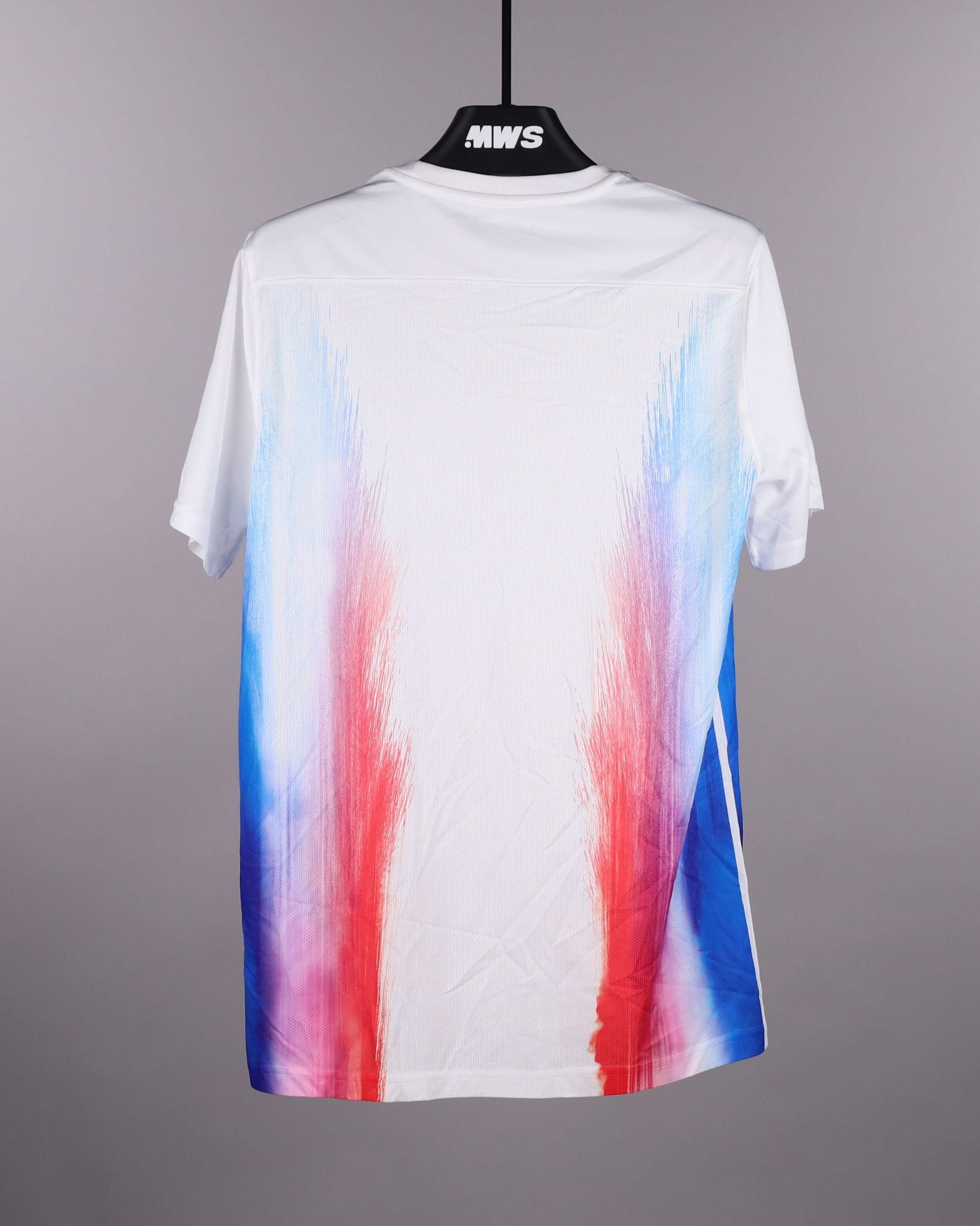 Achraf Hakimi Paris Saint-Germain shirt