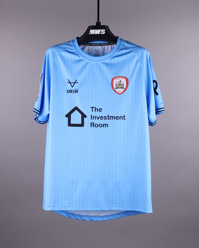 Murphy Cooper Barnsley forması