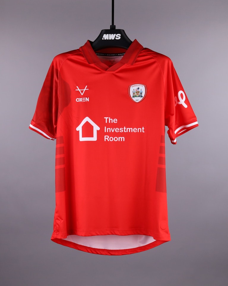 Luca Connell Barnsley shirt