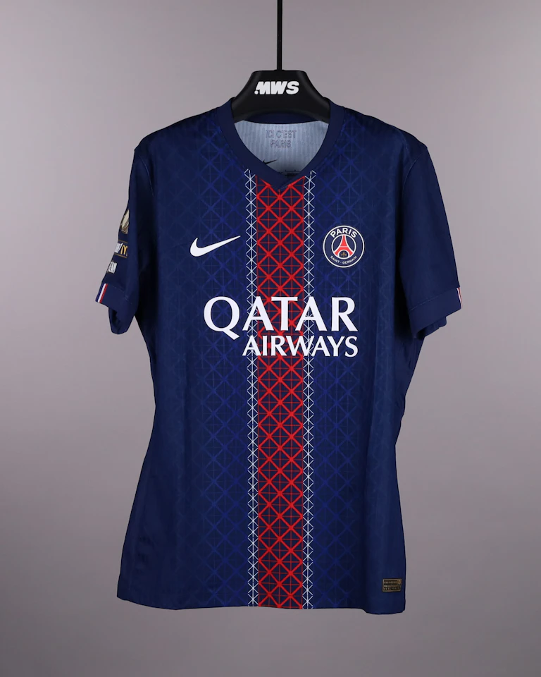 João Neves Paris Saint-Germain shirt