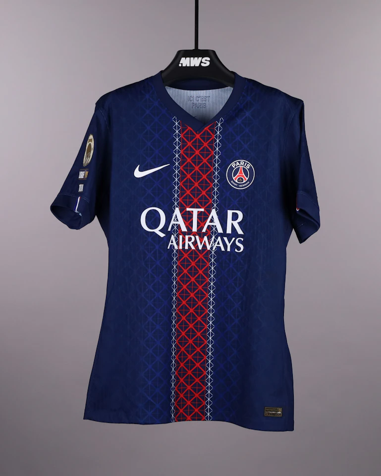 来自Paris Saint-Germain的Gonçalo Ramos球衣