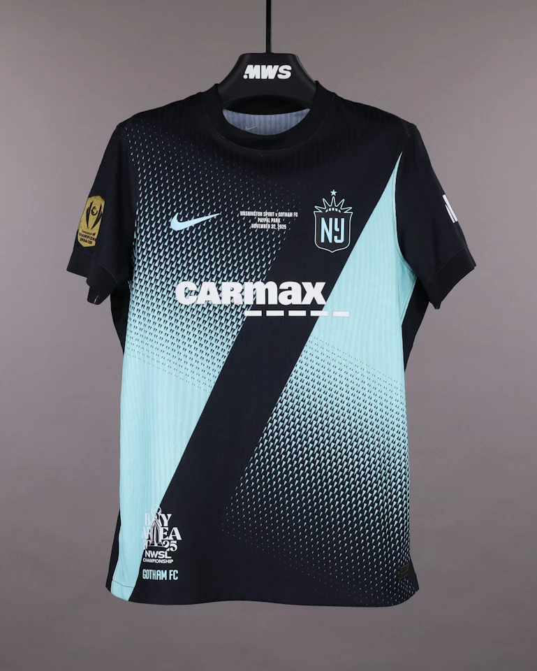 Emily Sonnett Gotham FC shirt
