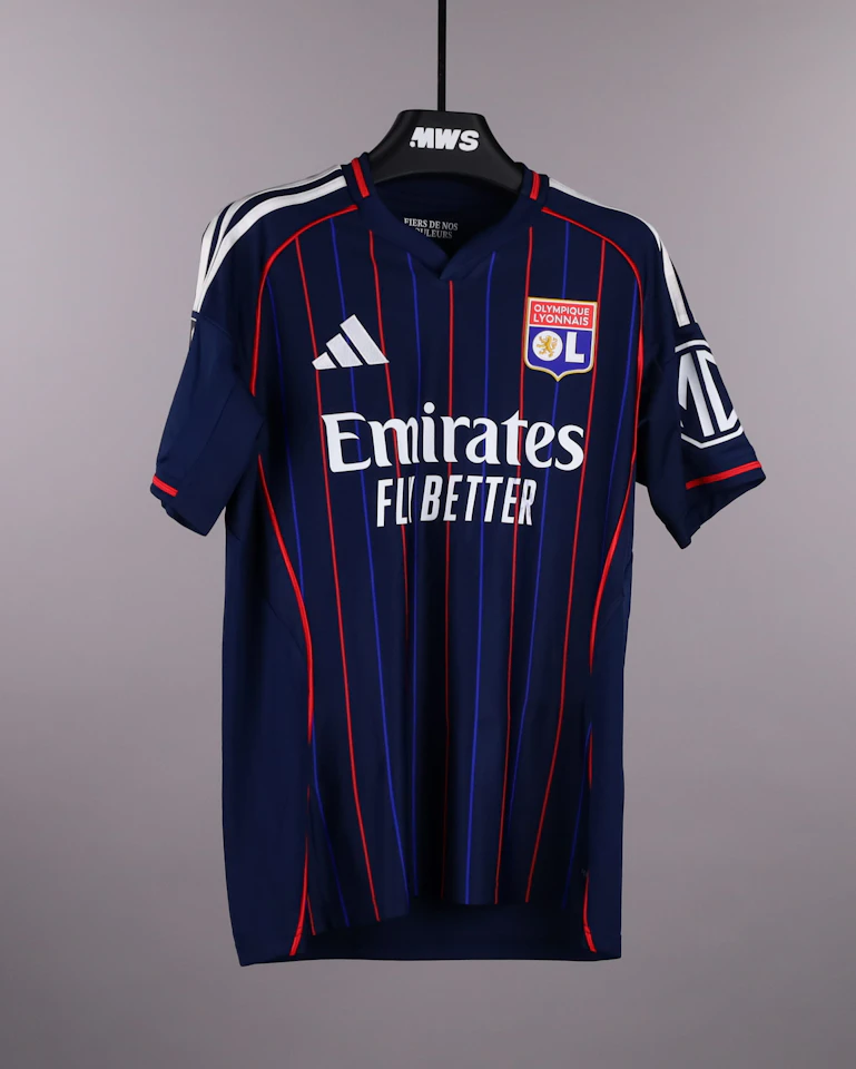 Corentin Tolisso Olympique Lyonnais shirt