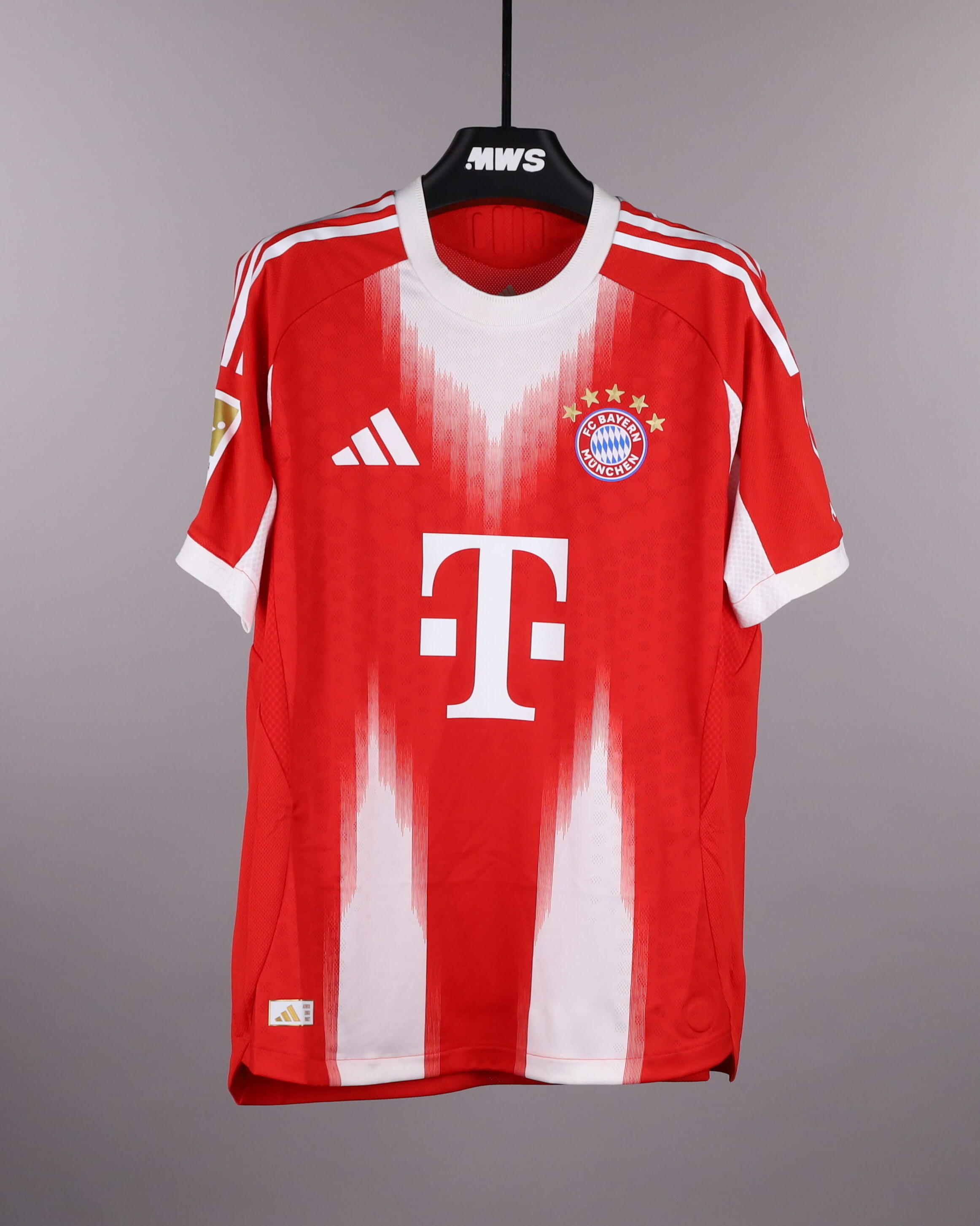 Harry Kane | FC Bayern München - SC Freiburg | MatchWornShirt