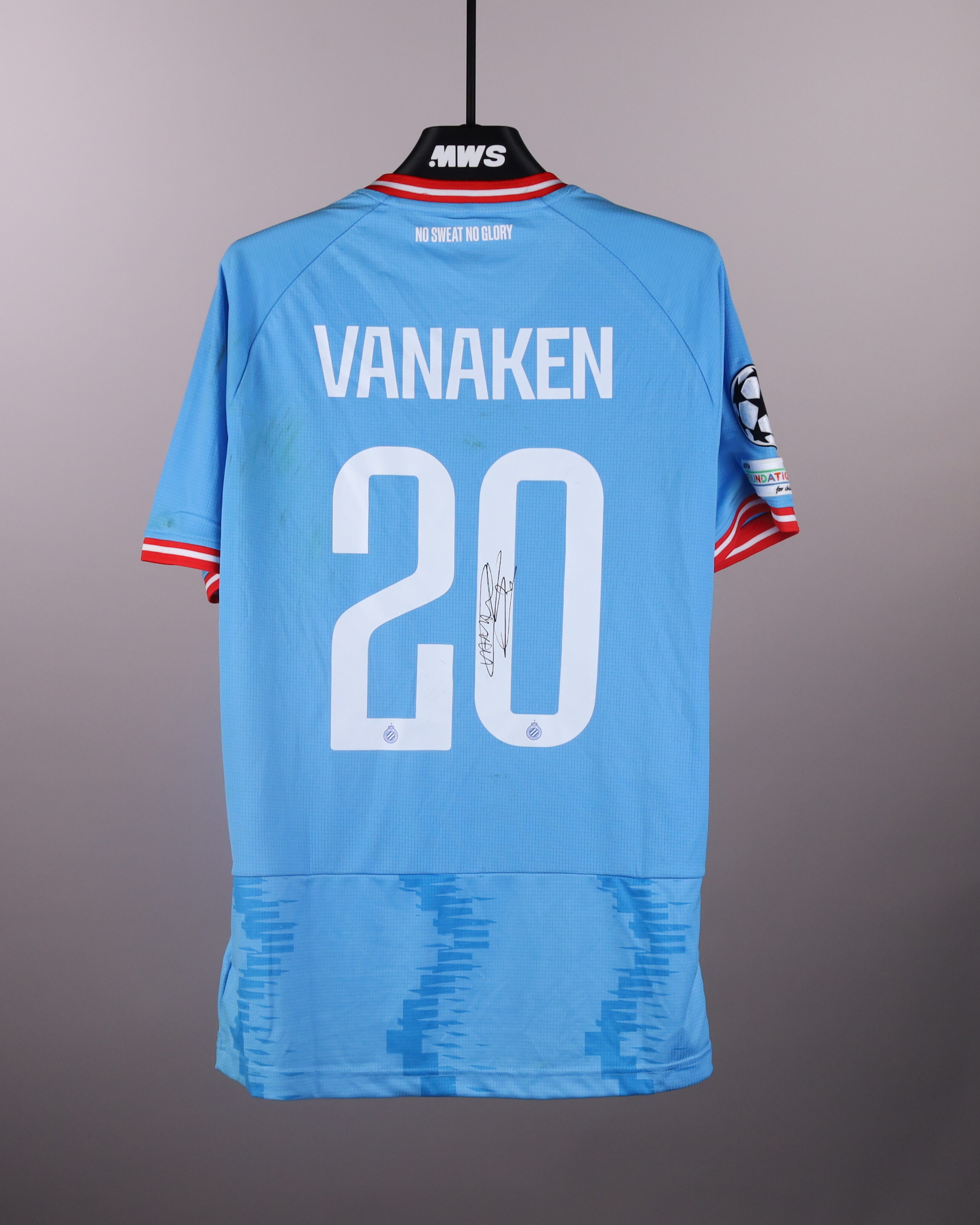 Hans Vanaken Club Brugge shirt