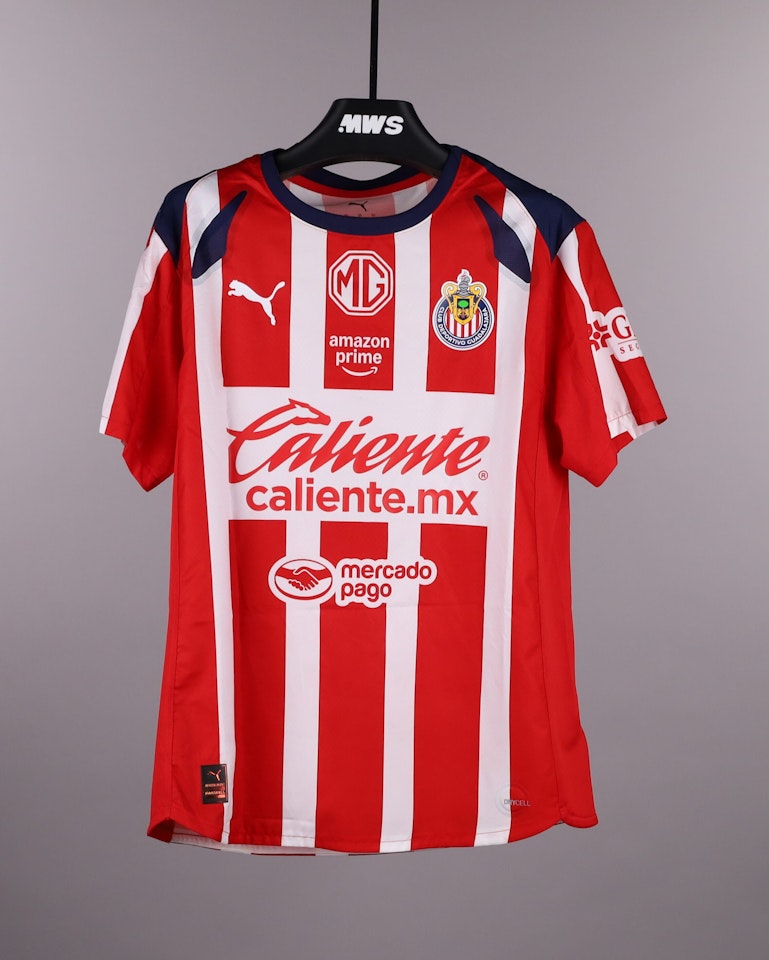 Armando González Alba Chivas Guadalajara shirt