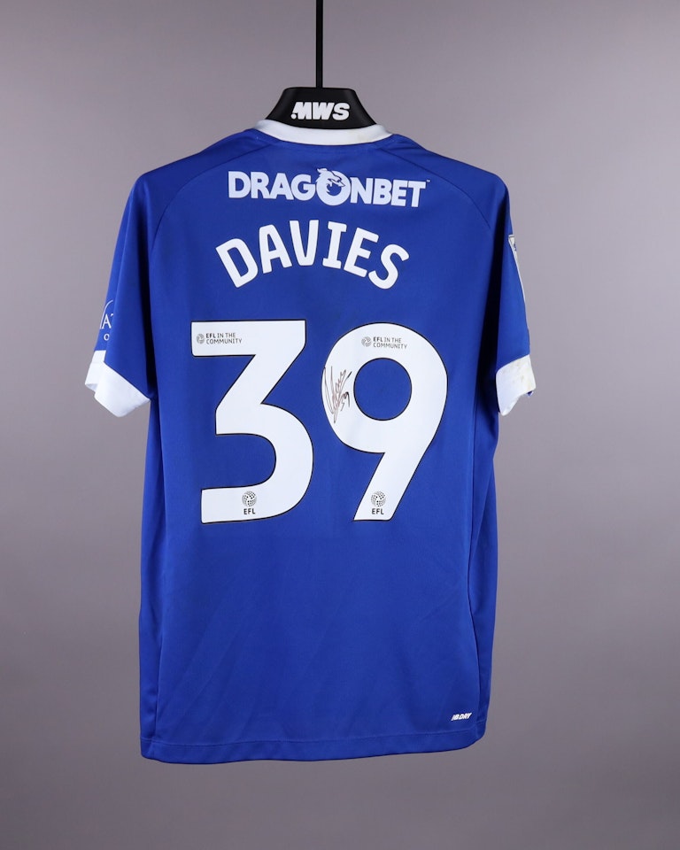 Isaak Davies Cardiff City FC shirt