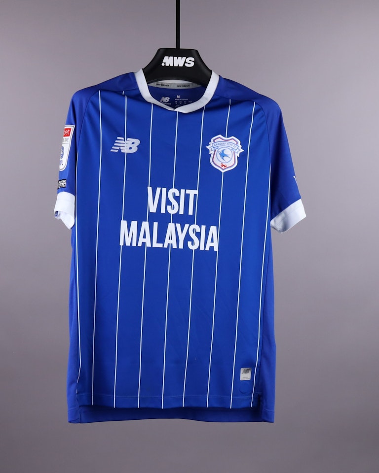 Isaak Davies Cardiff City FC shirt