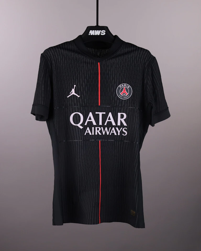 Kang-In Lee 이강인 Paris Saint-Germain shirt