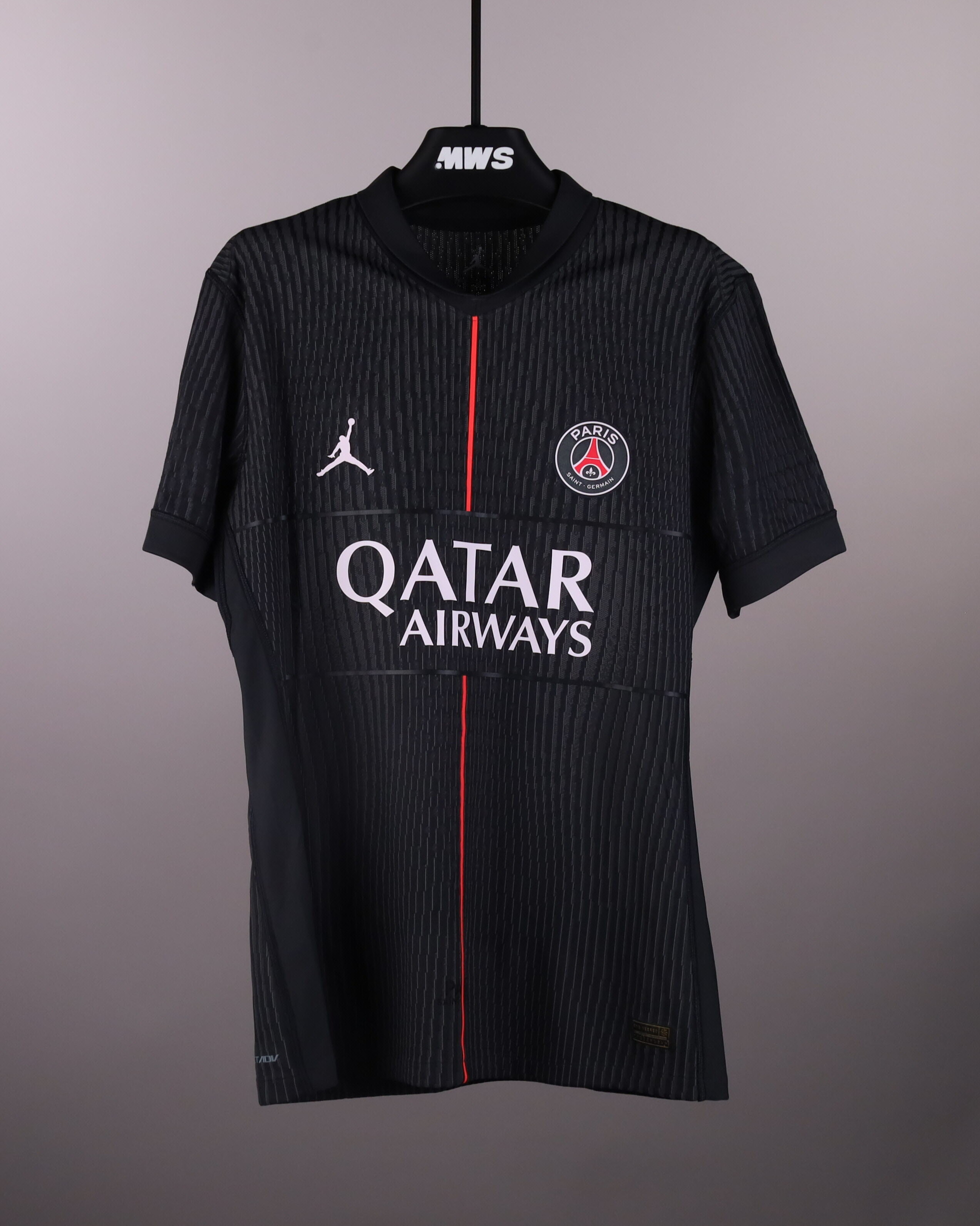 Gonçalo Ramos Paris Saint-Germain shirt