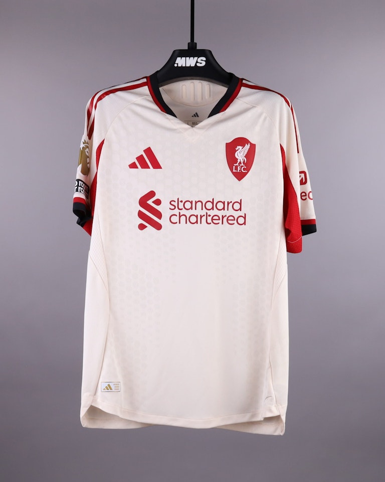 Cody Gakpo Liverpool shirt