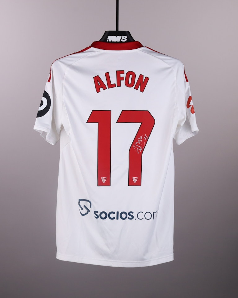 Alfonso González Martínez Sevilla FC shirt