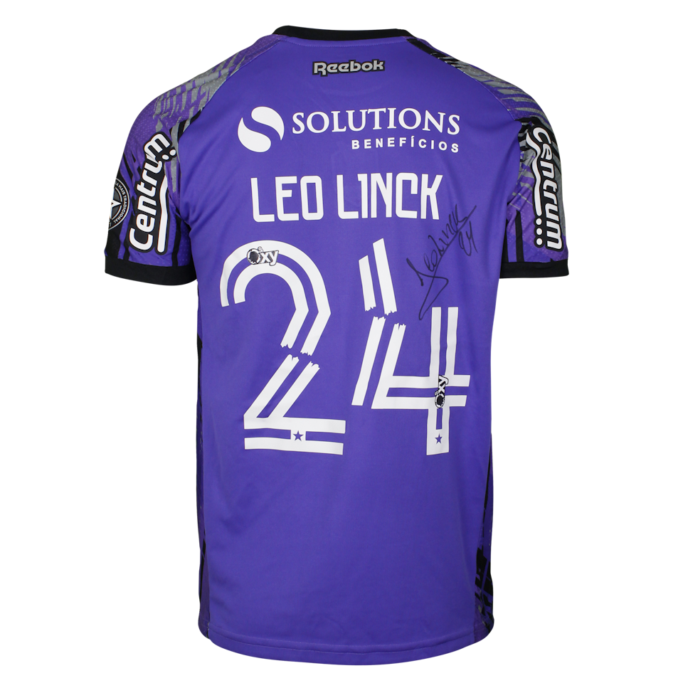 来自Botafogo的Leonardo Matias Baiersdorf Linck球衣