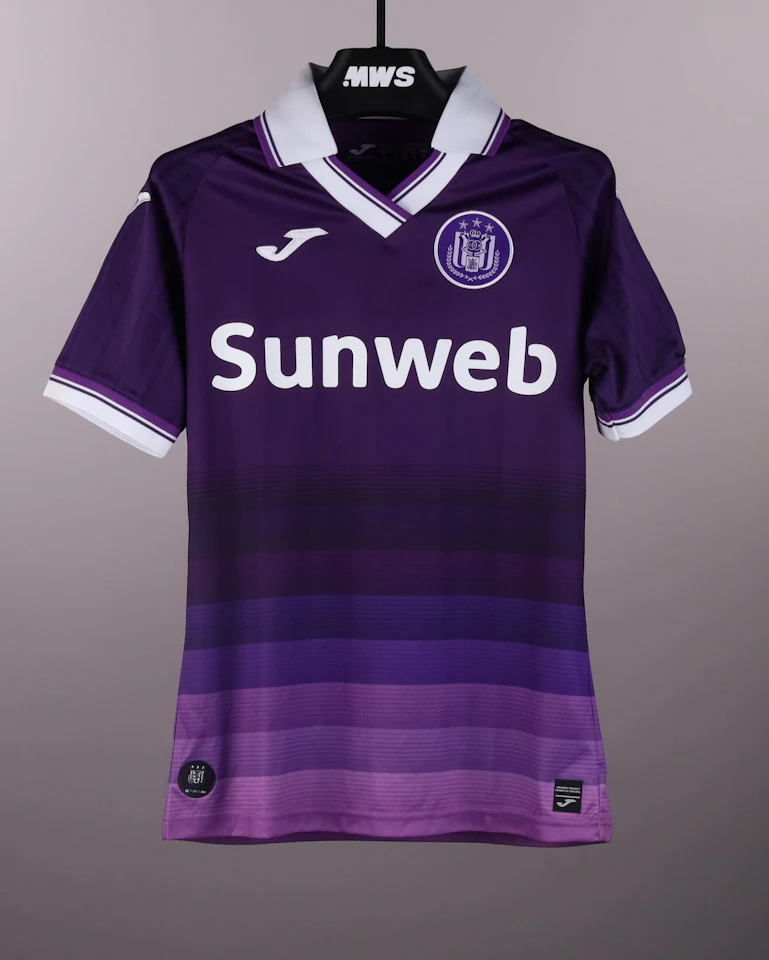 Yari Verschaeren RSC Anderlecht shirt