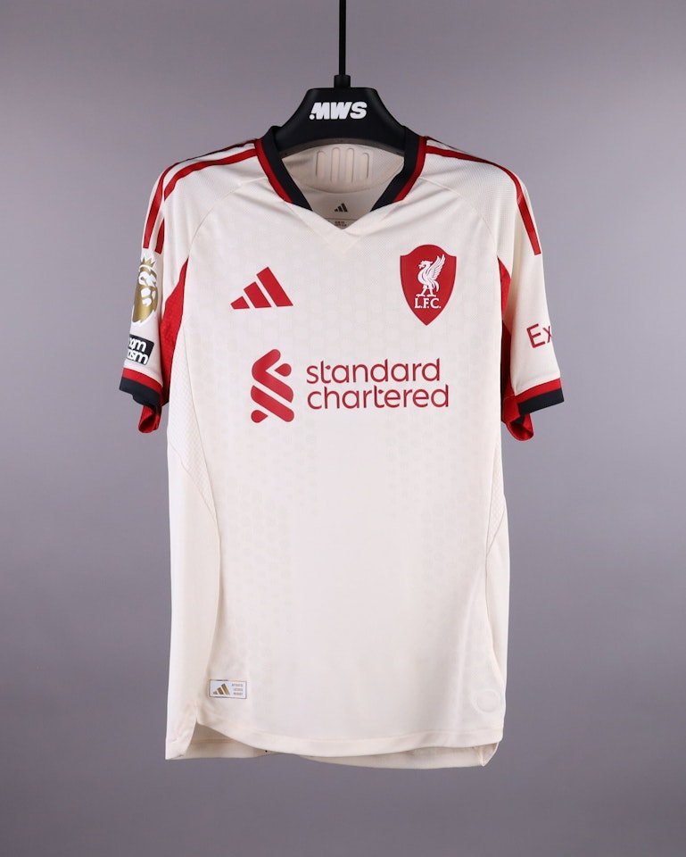 Wataru Endo 遠藤航 Liverpool shirt