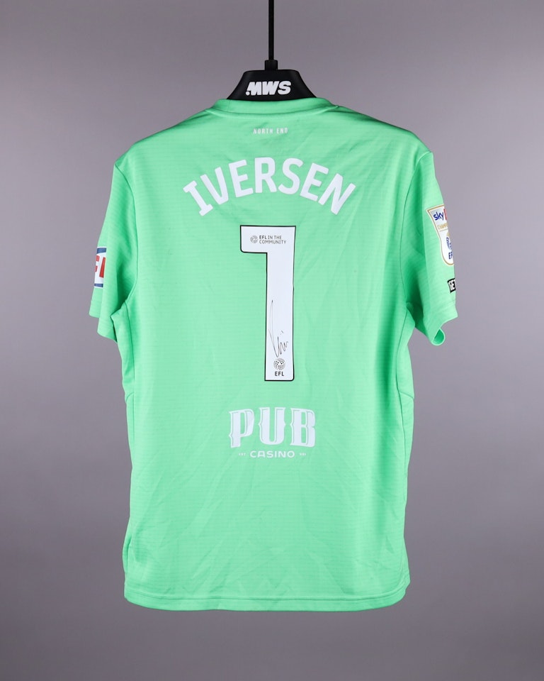 Daniel Iversen Preston North End jersey