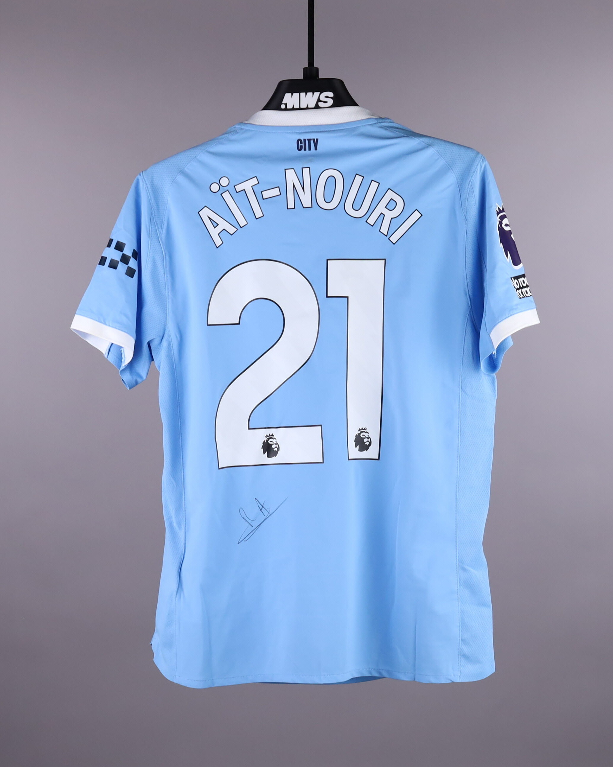 Rayan Aït-Nouri | Manchester City - Liverpool | MatchWornShirt