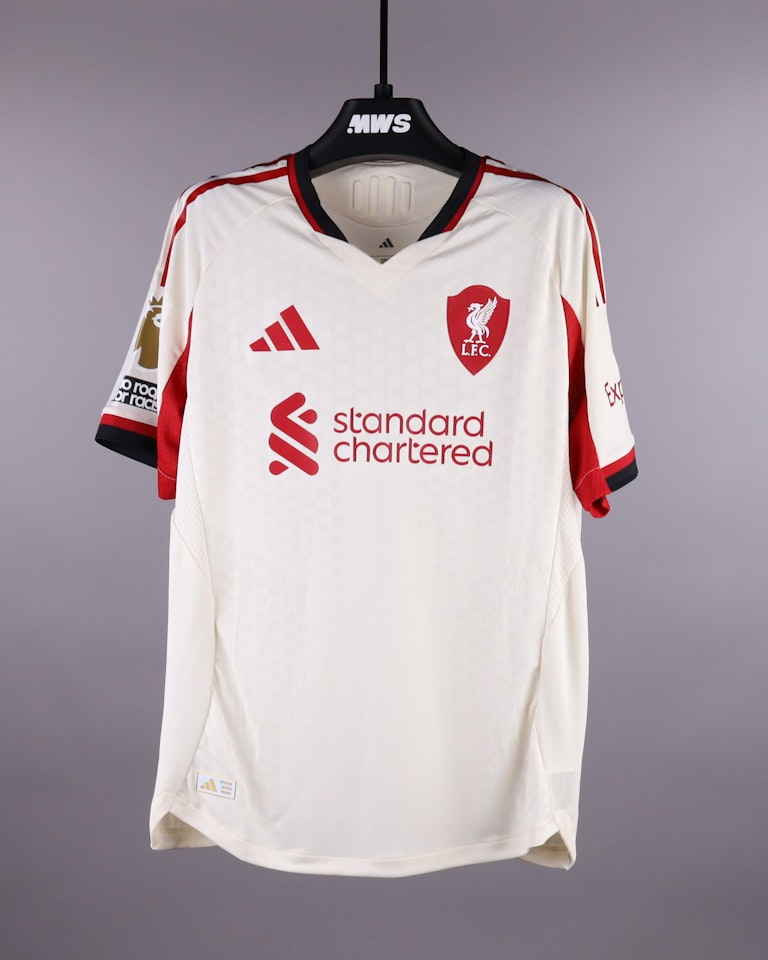 Mohamed Salah  Liverpool shirt