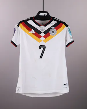 Giulia Gwinn Germany W shirt