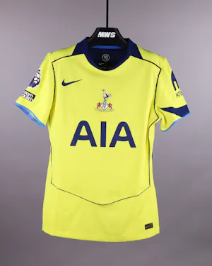 Cristian Romero Tottenham Hotspur shirt