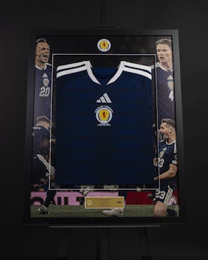 Maillot de "We'll Be Coming" Limited Edition Frame - 4 (Scotland)