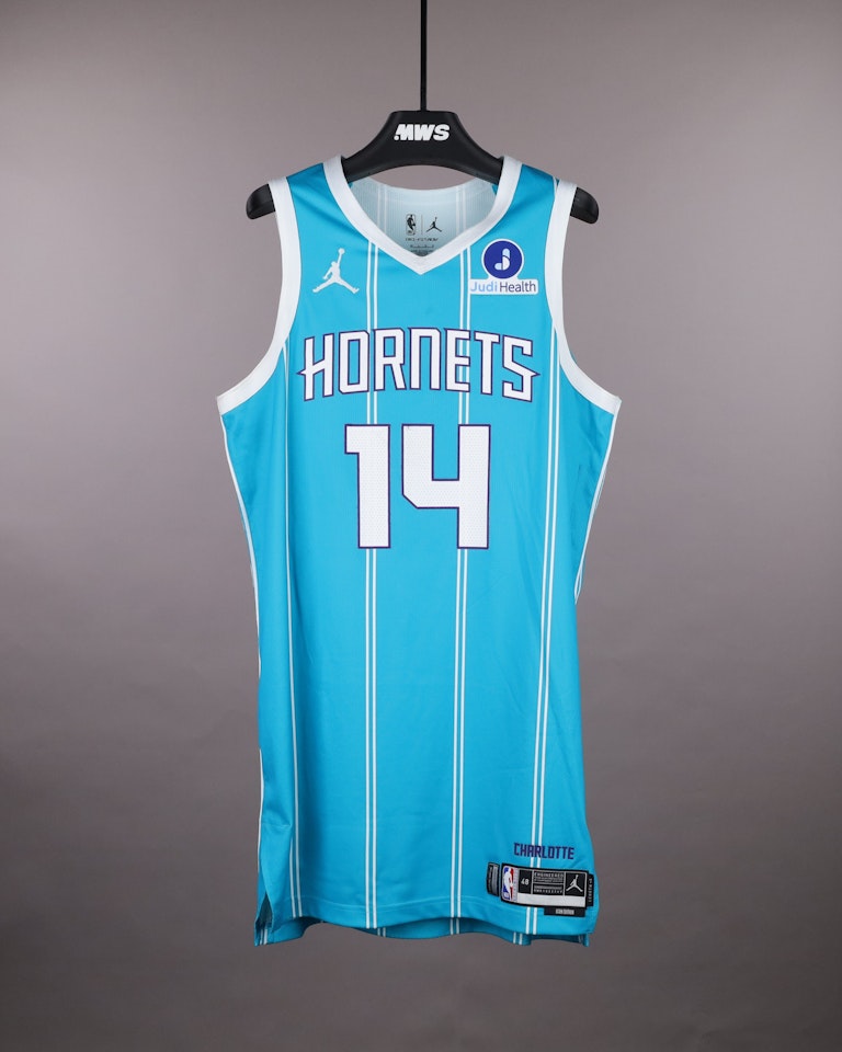Moussa Diabate Charlotte Hornets shirt