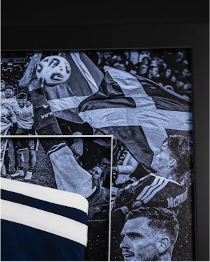 Limited Edition Framed Squad Signed Shirt - 1