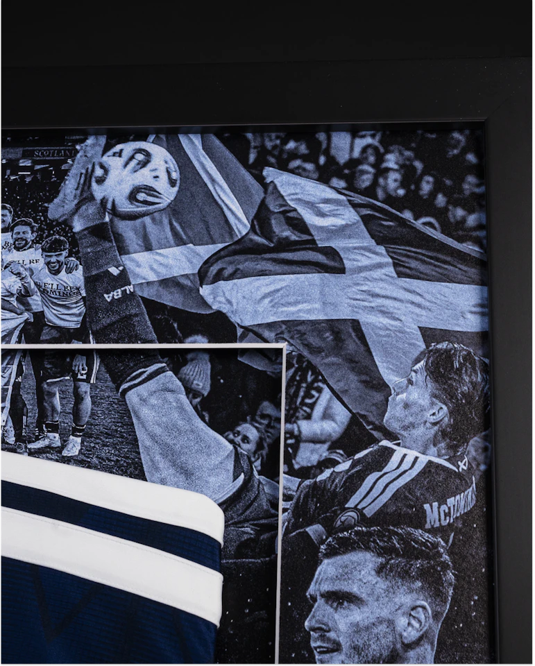 Limited Edition Framed Squad Signed Shirt - 1