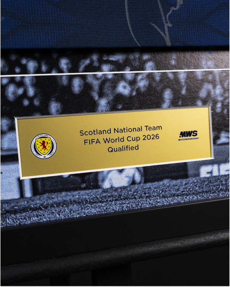 Limited Edition Framed Squad Signed Shirt - 1