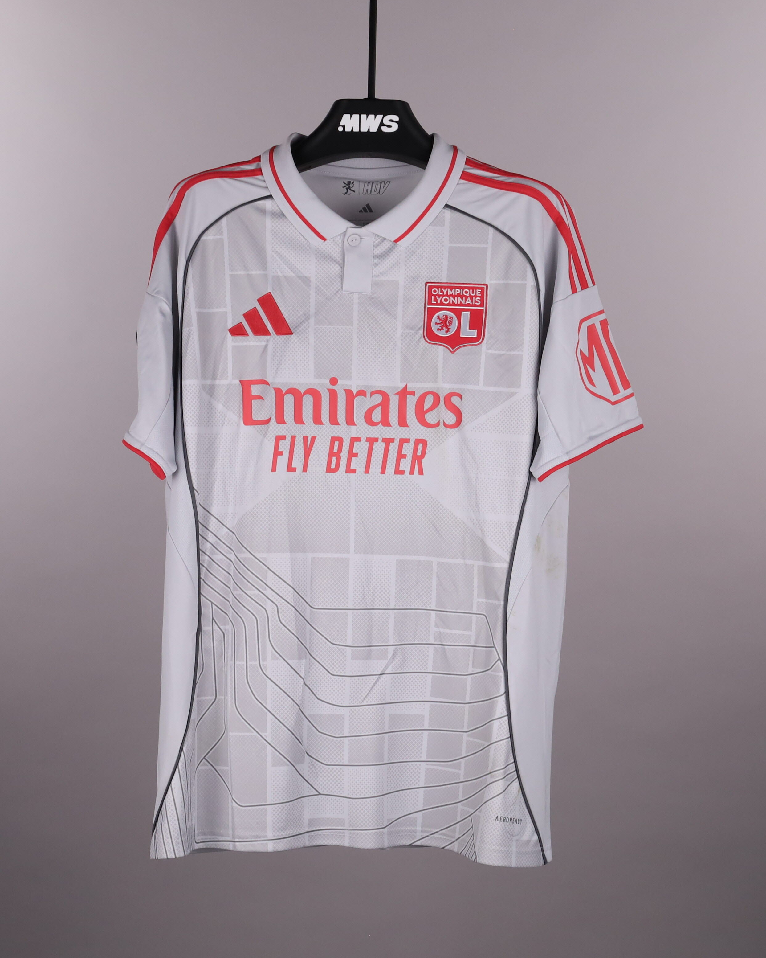 オリンピック・リヨンのユニフォーム | MatchWornShirt