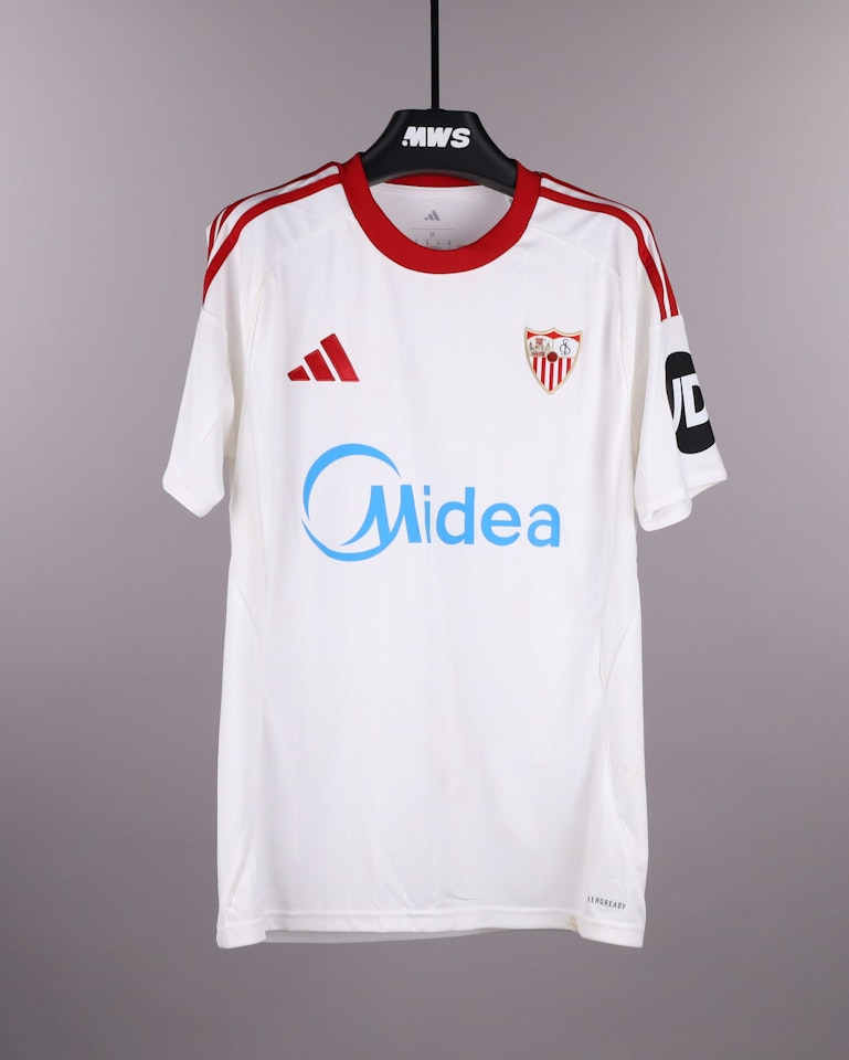 Alexis Sánchez Sevilla FC shirt
