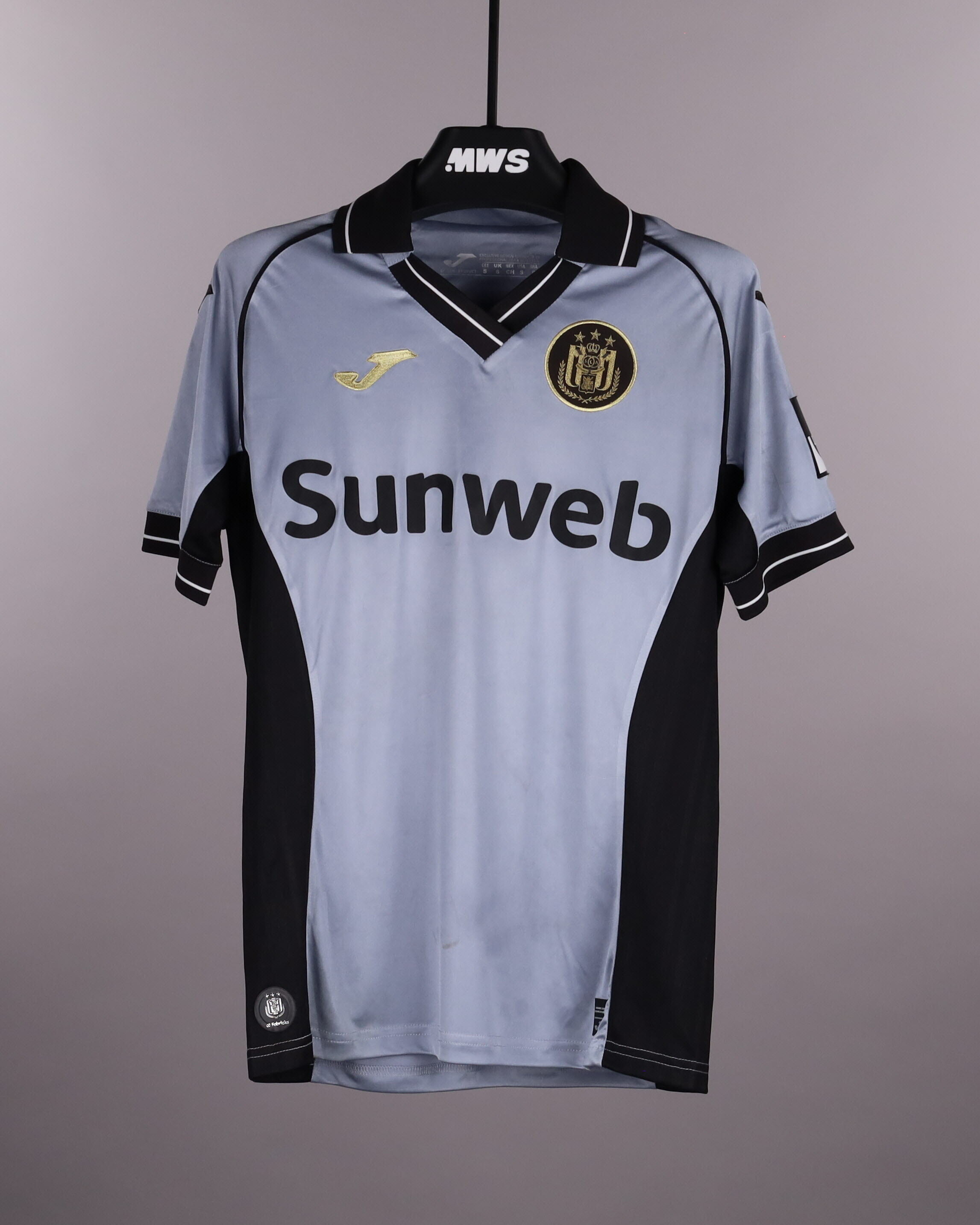 Yari Verschaeren RSC Anderlecht shirt