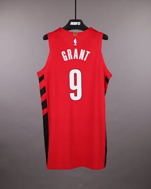 Jerami Grant Portland Trail Blazers のシャツ