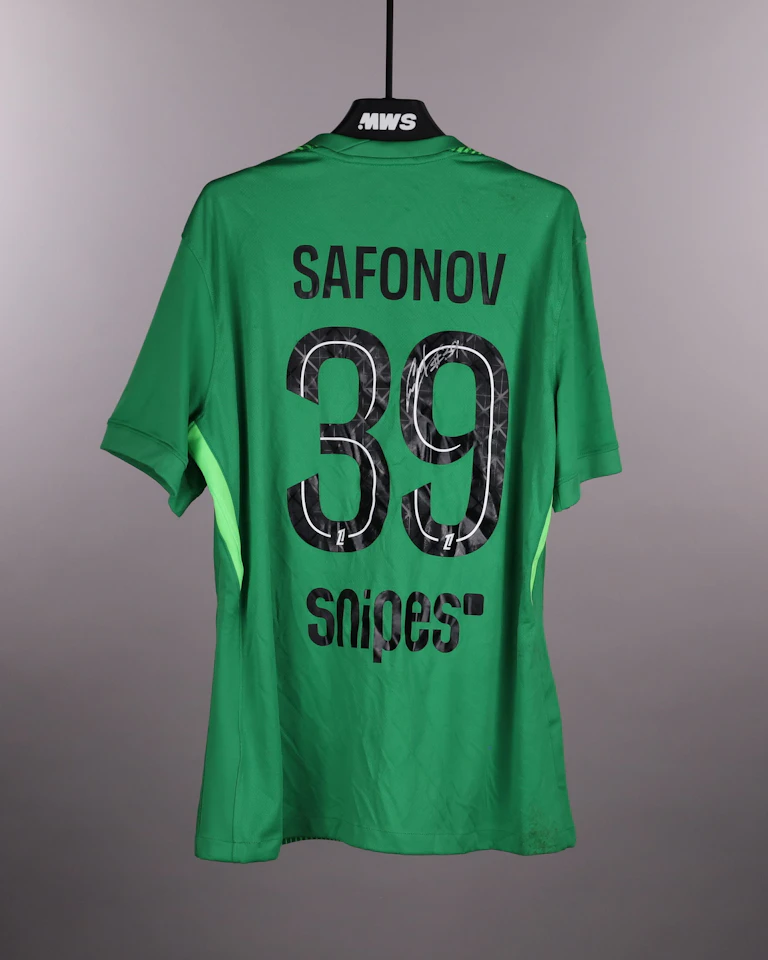 Matvey Safonov Paris Saint-Germain shirt