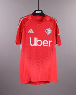 来自Como 1907的Jean Butez球衣