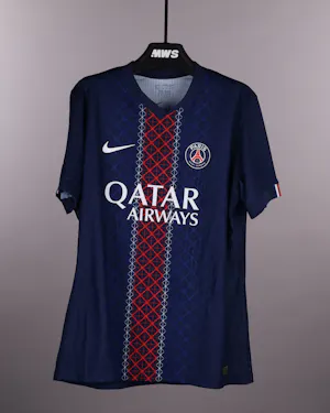 Willian Pacho Paris Saint-Germain jersey