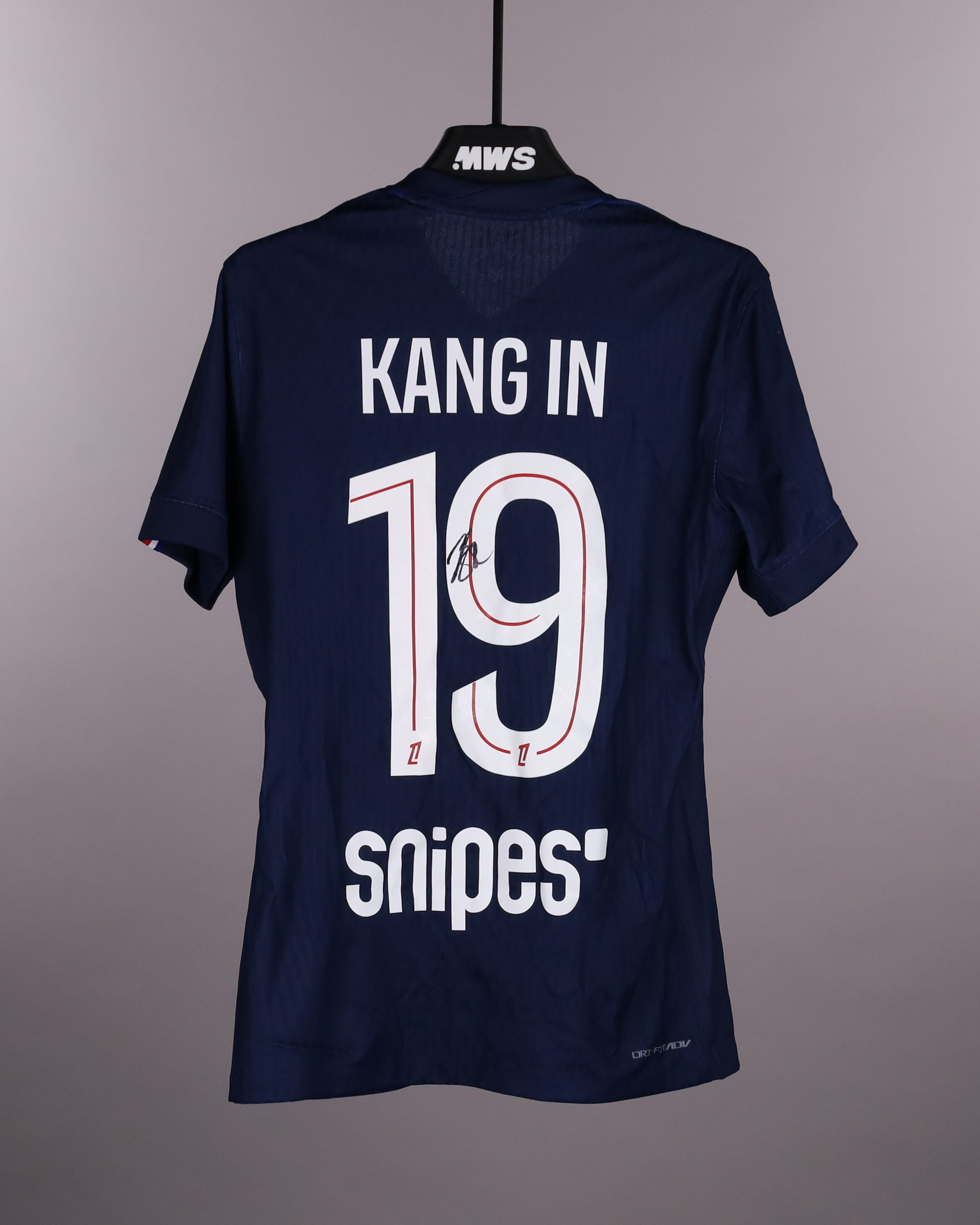 Kang-In Lee 이강인 Paris Saint-Germain shirt