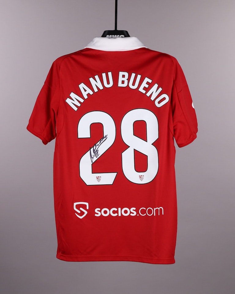Manu Bueno Sevilla FC shirt